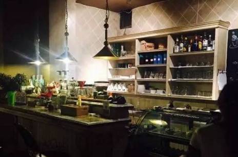 重庆小小庭院咖啡馆