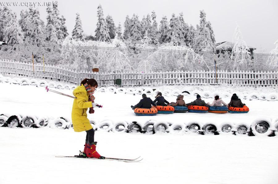 仙女山滑雪.jpg